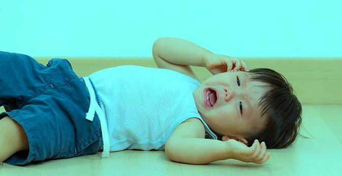 Tantrum dan Cara Mengatasinya